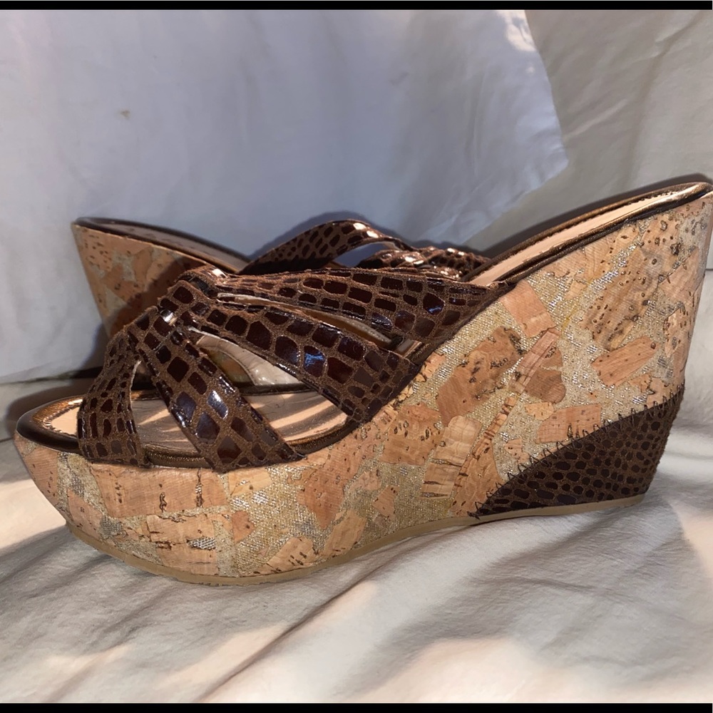 Brown Wedges
